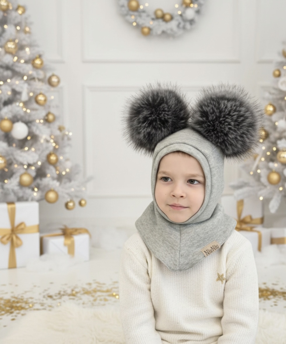 MERINO VILNOS ŠALMUKAS MĖTOS "PŪKIS" SU 2 POMPONAIS