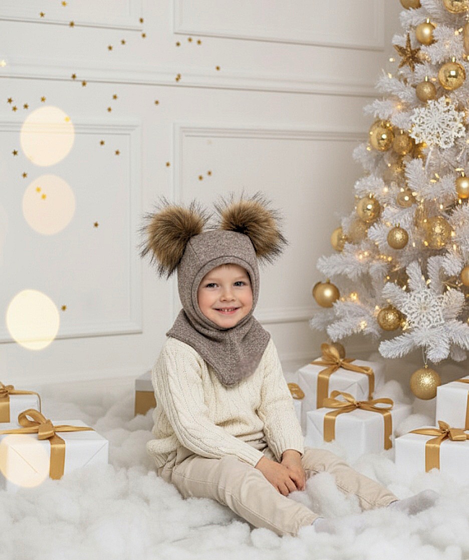 MERINO VILNOS ŠALMUKAS RUDO MELANDŽO "PŪKIS" SU 2 POMPONAIS